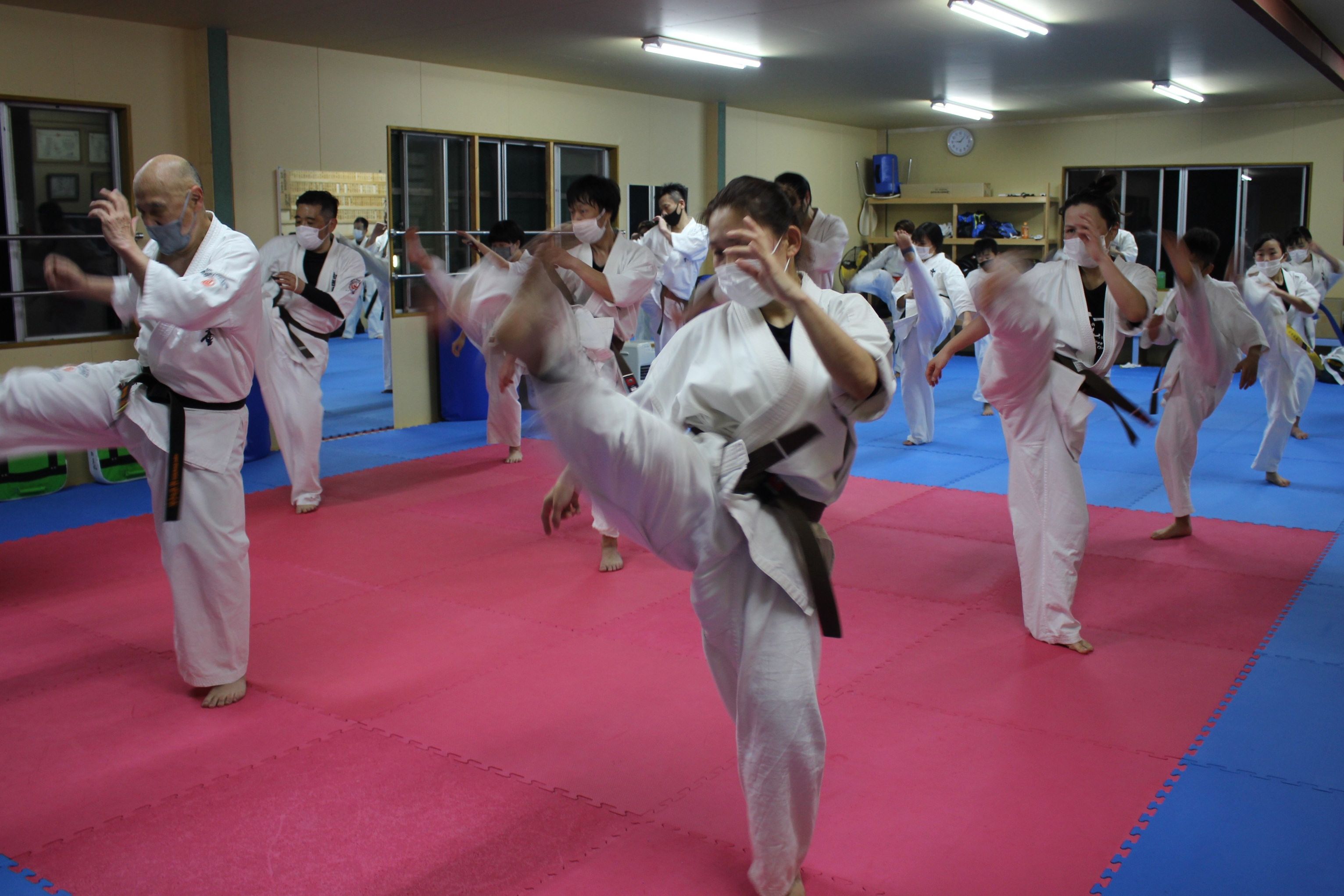 �V�ɐ^��É��x���i������֓c�{������