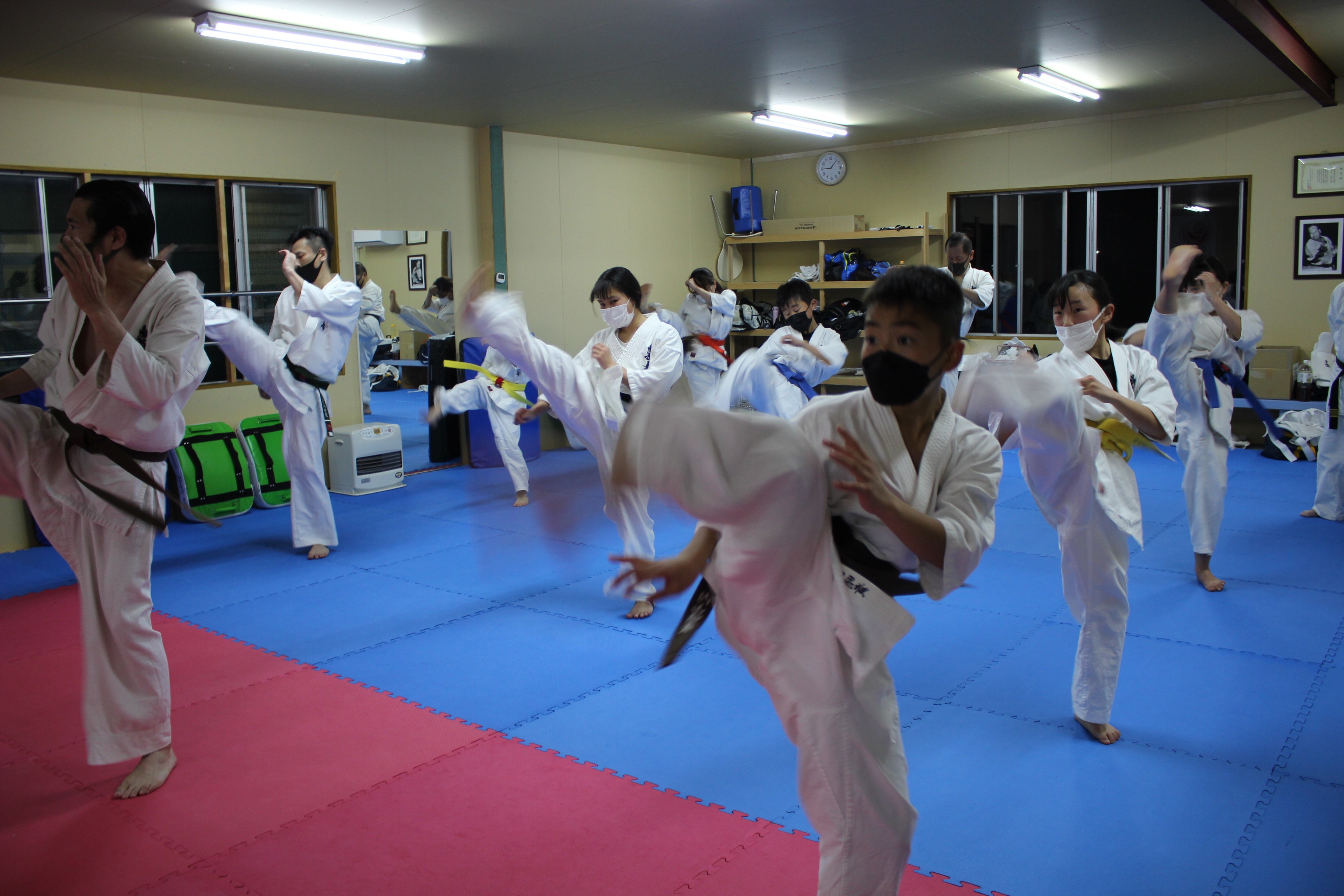 �V�ɐ^��É��x���i������֓c�{������