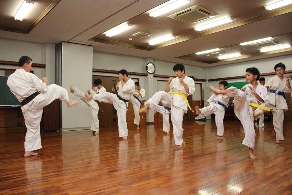 新極真会空手　浜松市東区天王　板垣道場