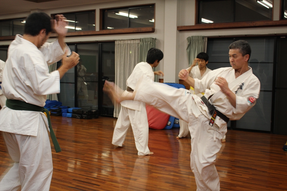 新極真会空手　浜松市東区天王　板垣道場