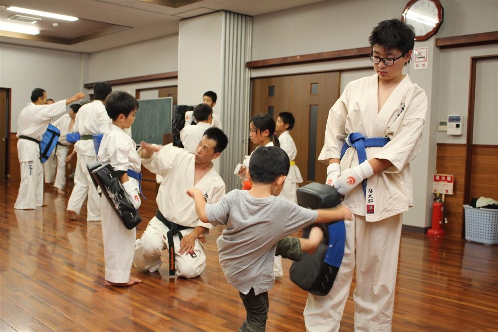 新極真会空手　浜松市東区天王　板垣道場