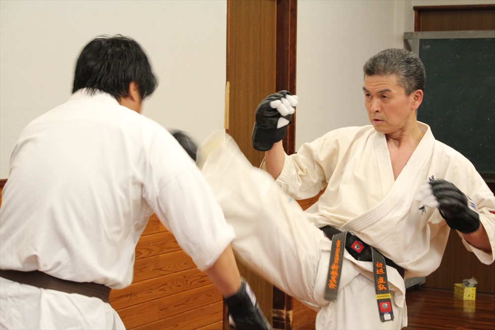 新極真会空手　浜松市東区天王　板垣道場