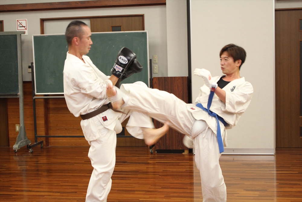 新極真会空手　浜松市東区天王　板垣道場